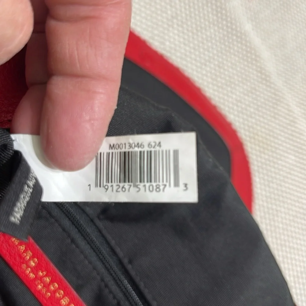 Marc Jacob’s Red Leather Empire City Crossbody Purse - Picture 10 of 15